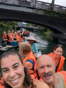 Vietnam_2ed_viaje_grupo_aletasenlamochila_NinhBinh_TrangAn_2